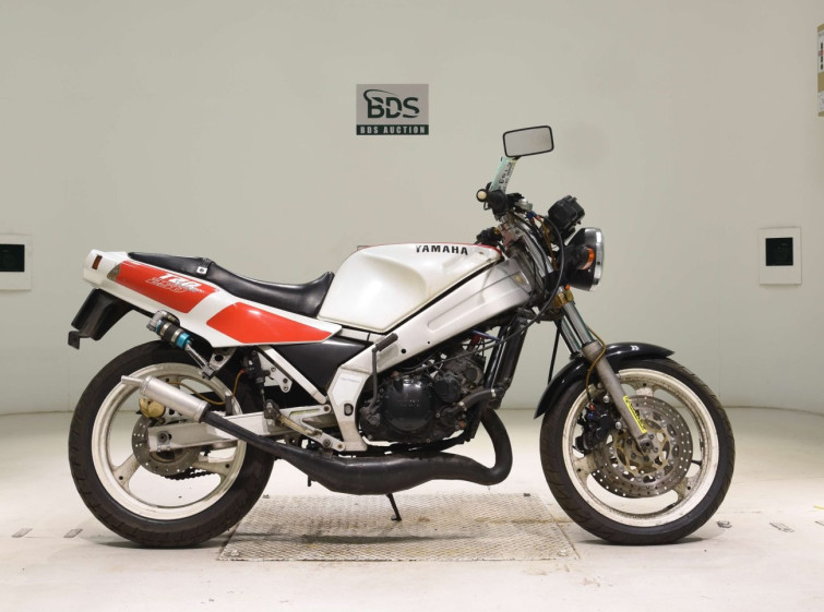 Мотоцикл Yamaha TZR250 з пробігом 15815 km