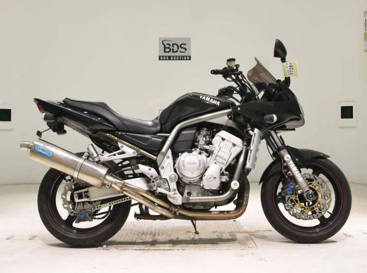 Мотоцикл Yamaha FZS1000 FAZER с пробегом 22396 m