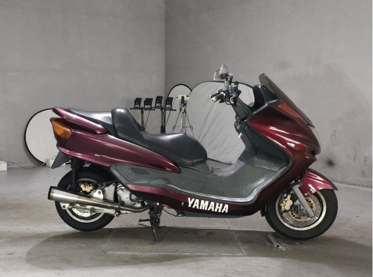 Мотоцикл Yamaha MAJESTY 250 с пробегом 64195 km