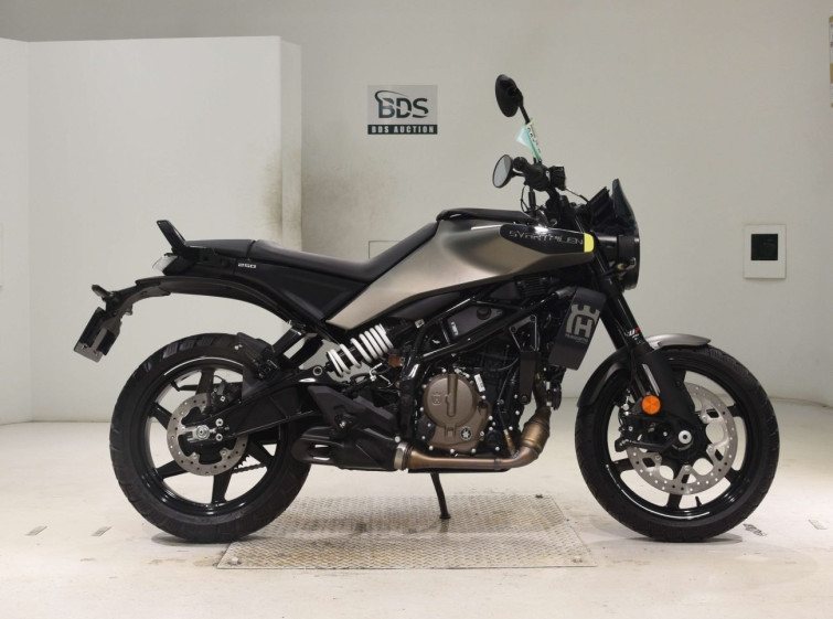 Мотоцикл Husqvarna SUBARU TREPIEN 250 з пробігом 1 km