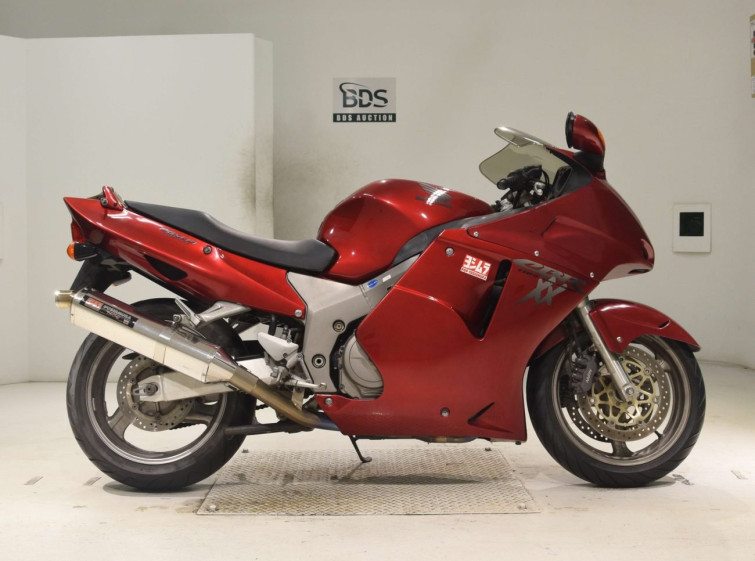 Мотоцикл Honda CBR1100XX BLACKBIRD с пробегом 8525 km