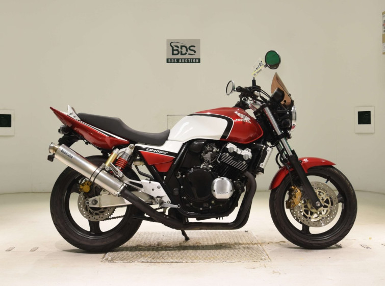 Мотоцикл Honda CB400SFV с пробегом 6576 km