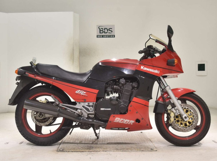 Мотоцикл Kawasaki GPZ900R с пробегом 79129 km