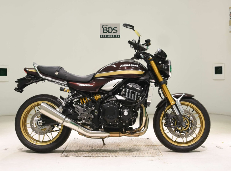 Мотоцикл Kawasaki Z900RS с пробегом 9037 km