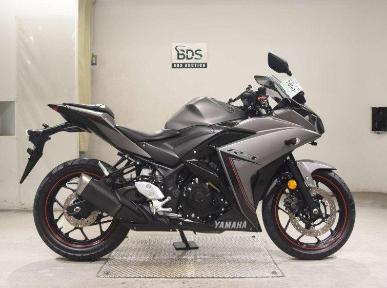 Мотоцикл Yamaha YZF-R3A з пробігом 10136 km