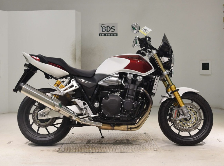 Мотоцикл Honda CB1300SF с пробегом 1020 km