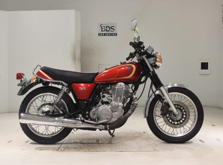 Мотоцикл Yamaha SR400 с пробегом 25783 km