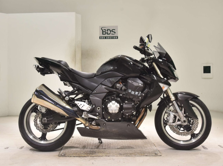 Мотоцикл Kawasaki Z1000 з пробігом 42832 km