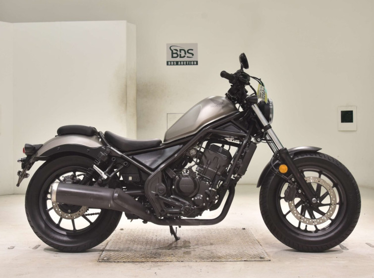 Мотоцикл Honda REBEL CMX250 з пробігом 9811 km
