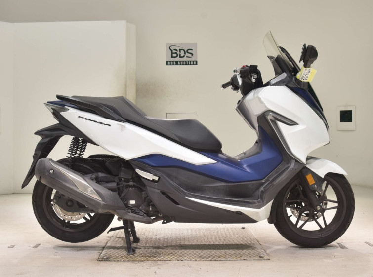Мотоцикл Honda FORZA з пробігом 46062 km