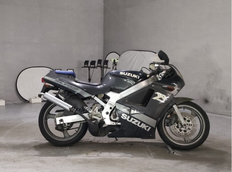 Мотоцикл Suzuki RGV250 GAMMA з пробігом 23889 km