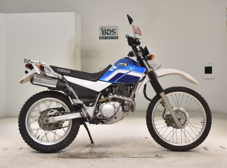 Мотоцикл Yamaha SEROW XT225 с пробегом 4901 km