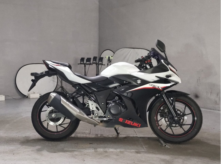 Мотоцикл Suzuki GSX250R с пробегом 34186 km
