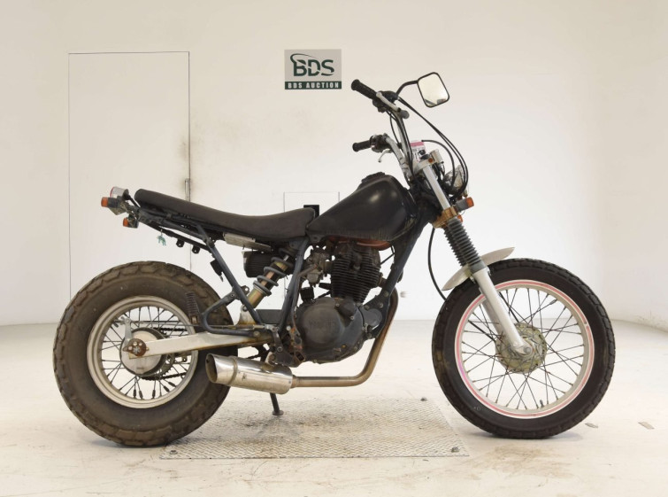 Мотоцикл Yamaha TW200 с пробегом 6705 km