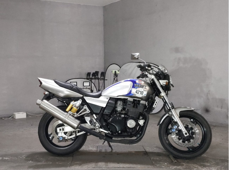 Мотоцикл Yamaha XJR400 з пробігом 49970 km