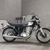 Мотоцикл Yamaha SR400 с пробегом 7608 km