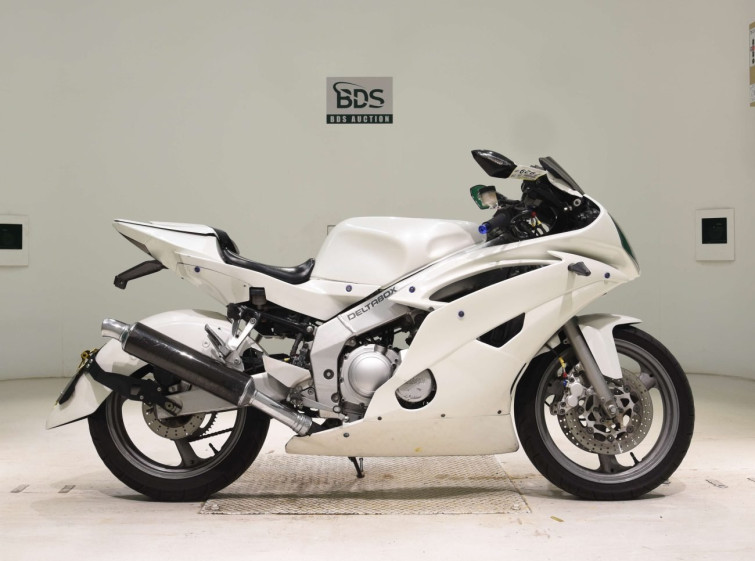 Мотоцикл Yamaha FZR250 с пробегом 11793 km