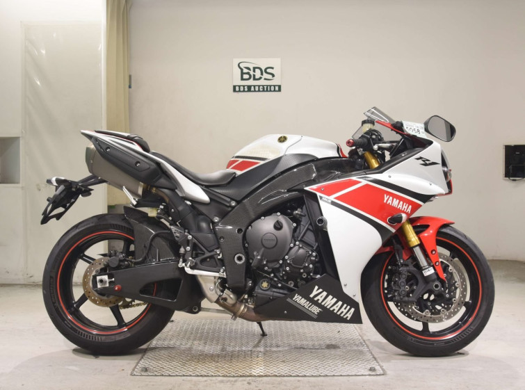 Мотоцикл Yamaha YZF-R1 з пробігом 39570 km