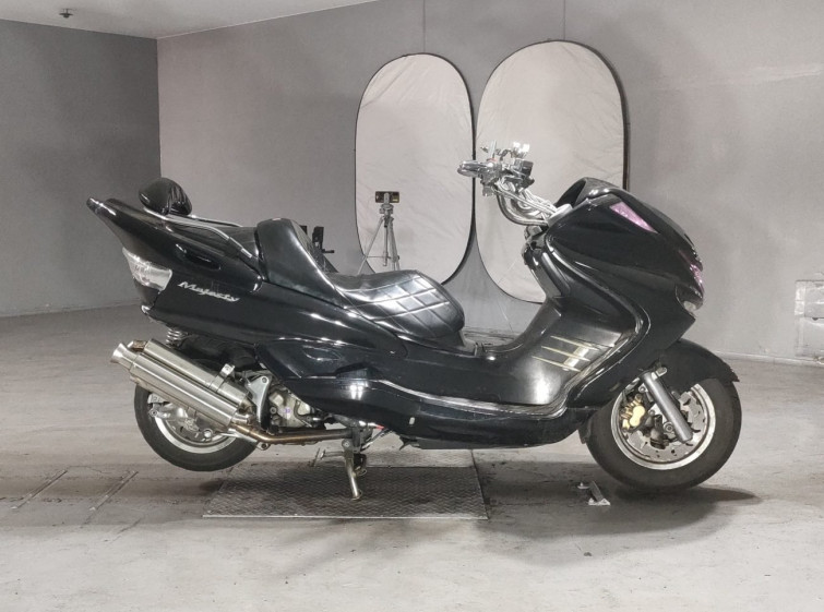 Мотоцикл Yamaha MAJESTY 250 с пробегом 23035 km