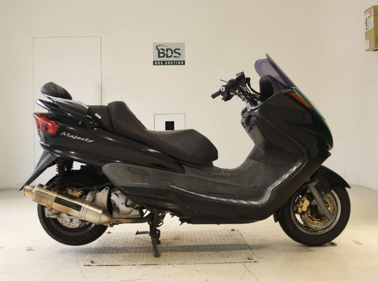 Мотоцикл Yamaha MAJESTY 250C с пробегом 27480 km