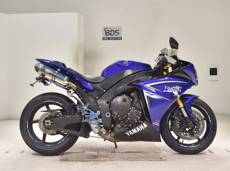 Мотоцикл Yamaha YZF-R1 з пробігом 25067 km
