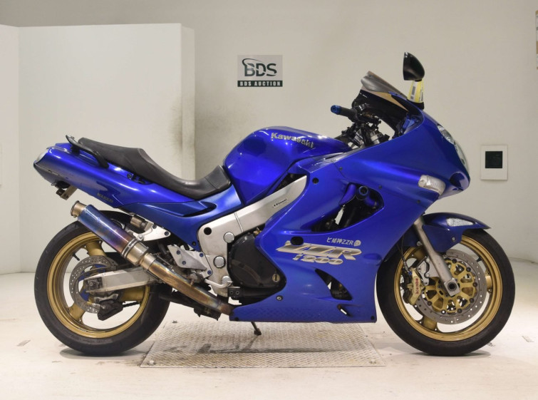 Мотоцикл Kawasaki ZZ-R1200 с пробегом 60925 km