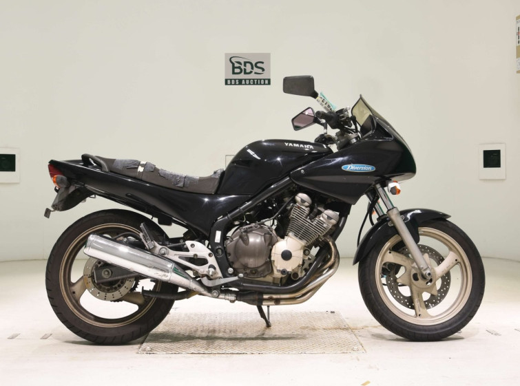 Мотоцикл Yamaha XJ400 DIVERSION с пробегом 44428 km