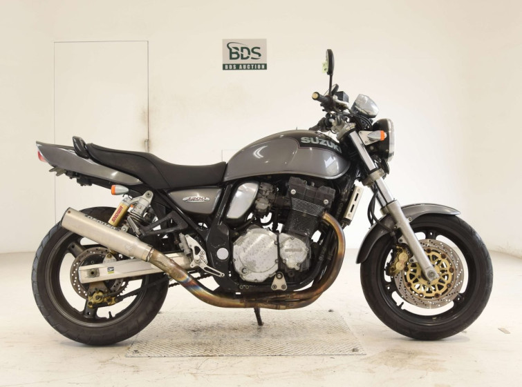 Мотоцикл Suzuki GSX1200 INAZUMA с пробегом 8787 km