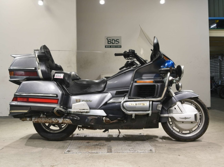 Мотоцикл Honda GL1500 с пробегом 24703 m