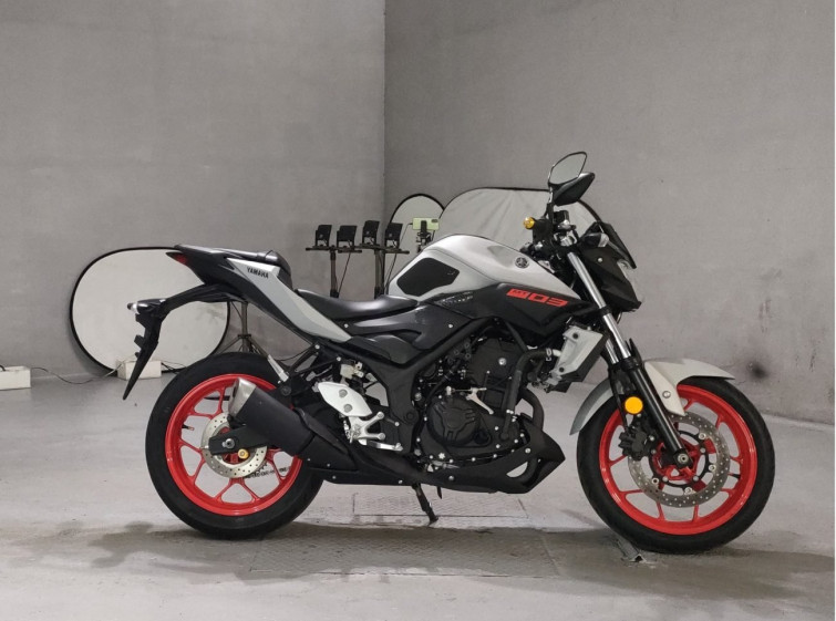 Мотоцикл Yamaha MT-03 с пробегом 10951 km
