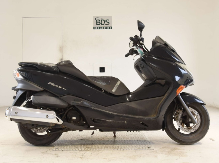Мотоцикл Honda FORZA Z с пробегом 127826 km
