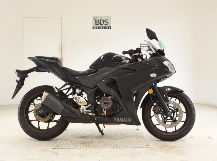 Мотоцикл Yamaha YZF-R25 с пробегом 71421 km