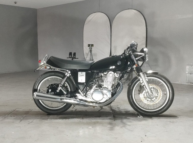 Мотоцикл Yamaha SR400 с пробегом 14456 km