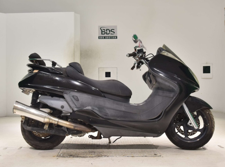 Мотоцикл Yamaha MAJESTY 250