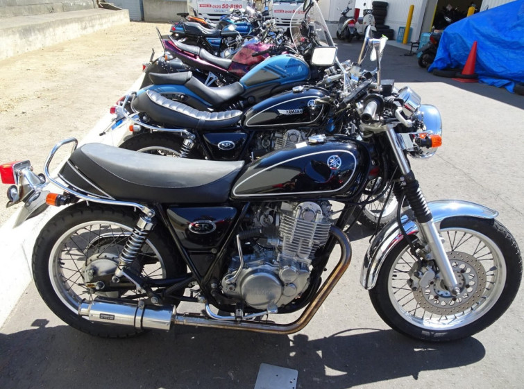 Мотоцикл Yamaha SR400 с пробегом 14513 km