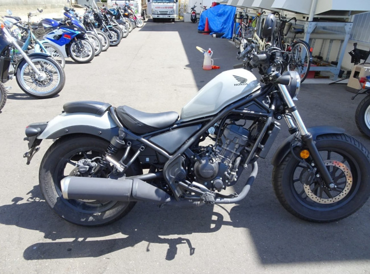 Мотоцикл Honda REBEL CMX250 ABS с пробегом 884 km