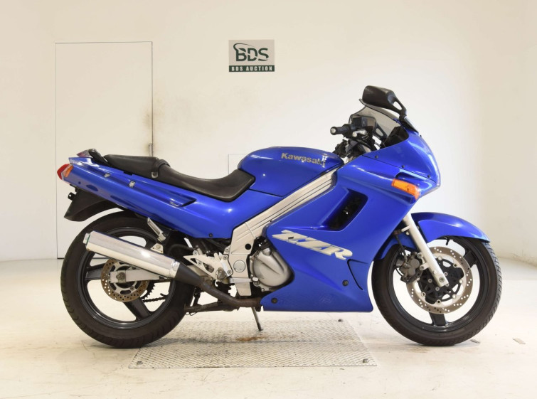 Мотоцикл Kawasaki ZZ-R250 з пробігом 38840 km