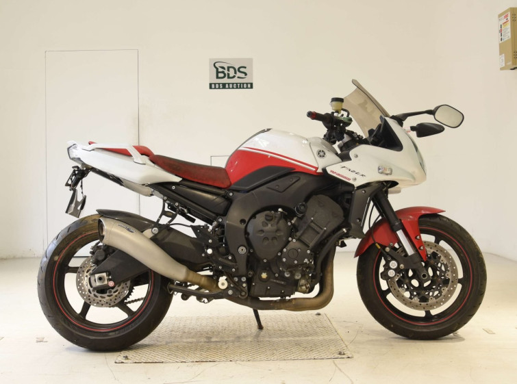Мотоцикл Yamaha FZ1 FAZER