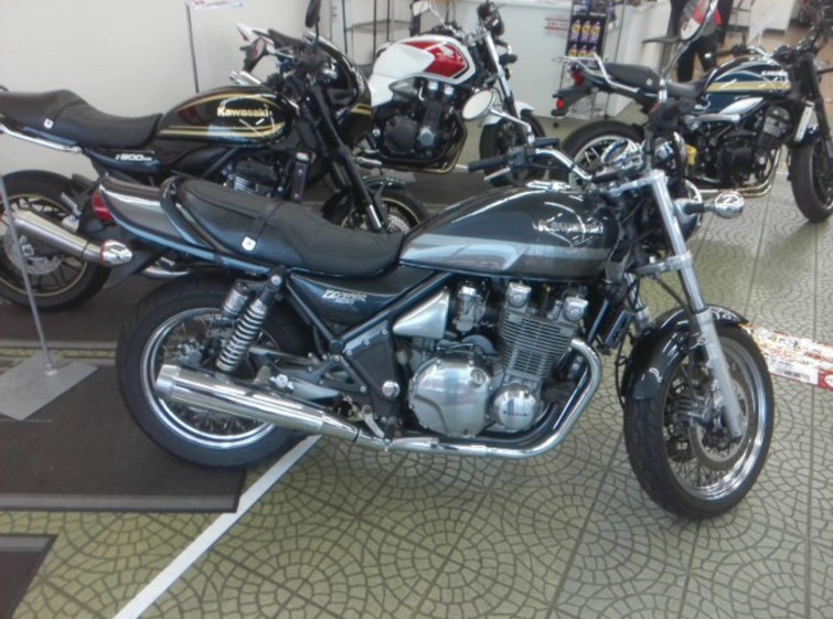 Мотоцикл Kawasaki ZEPHYR1100 з пробігом 22069 km