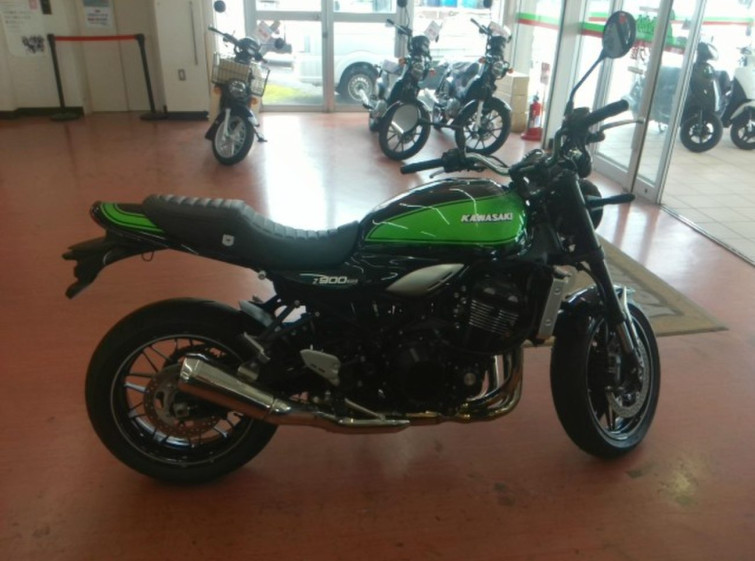 Мотоцикл Kawasaki Z900RS с пробегом 1039 km