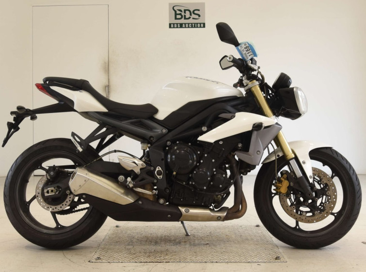 Мотоцикл Triumph STREET TRIPLE85 з пробігом 28346 km