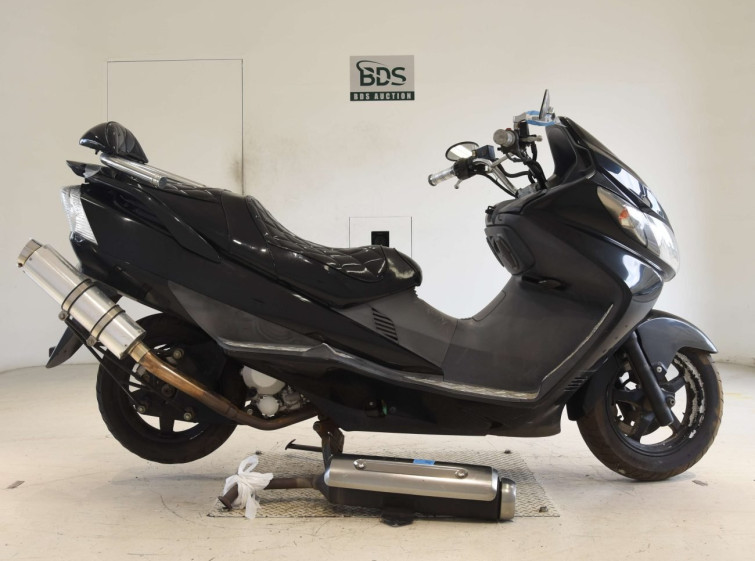 Мотоцикл Suzuki SKYWAVE 250S