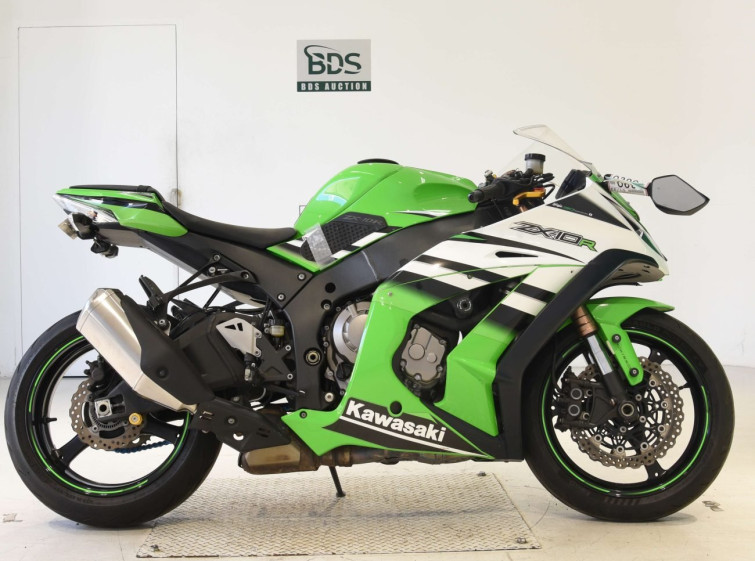 Мотоцикл Kawasaki NINJA ZX-10R