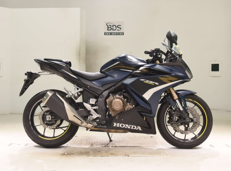 Мотоцикл Honda CBR400R з пробігом 12183 km
