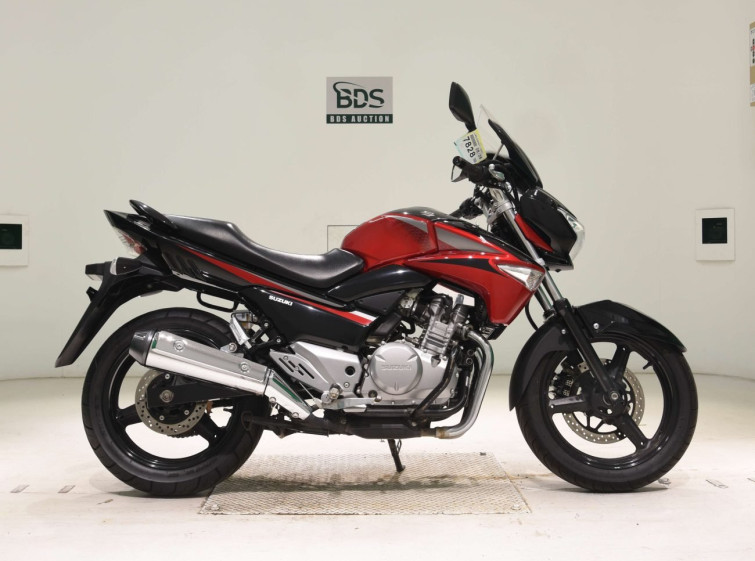 Мотоцикл Suzuki GSR250 с пробегом 10512 km