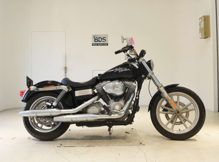 Мотоцикл HD SUPER GLIDE FXD1580 з пробігом 1046 km