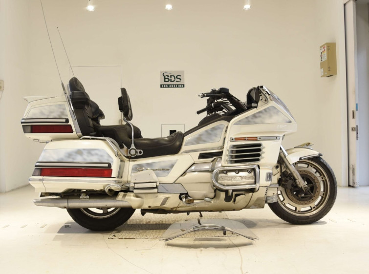 Мотоцикл Honda GL1500SE с пробегом 52909 km