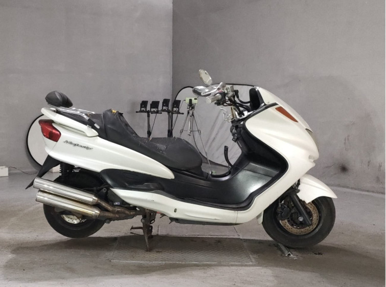 Мотоцикл Yamaha MAJESTY 250C с пробегом 22701 km