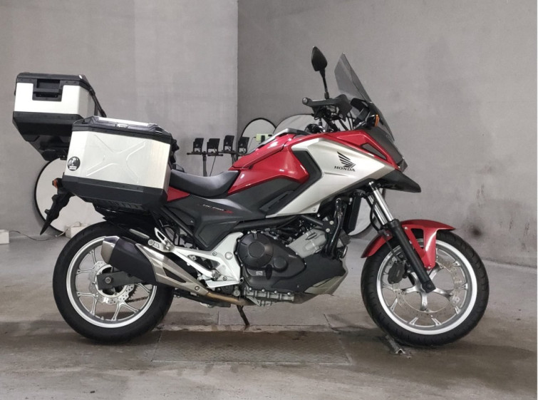 Мотоцикл Honda NC750X з пробігом 37656 km