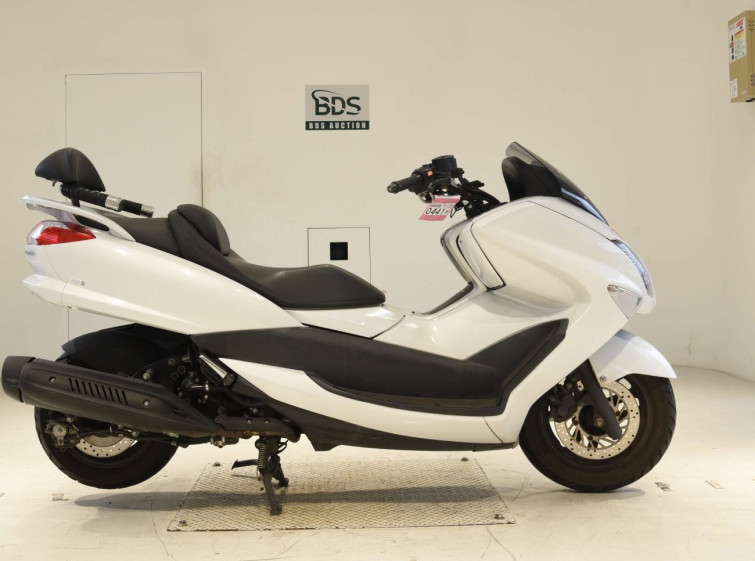 Мотоцикл Yamaha MAJESTY 250 з пробігом 32114 km